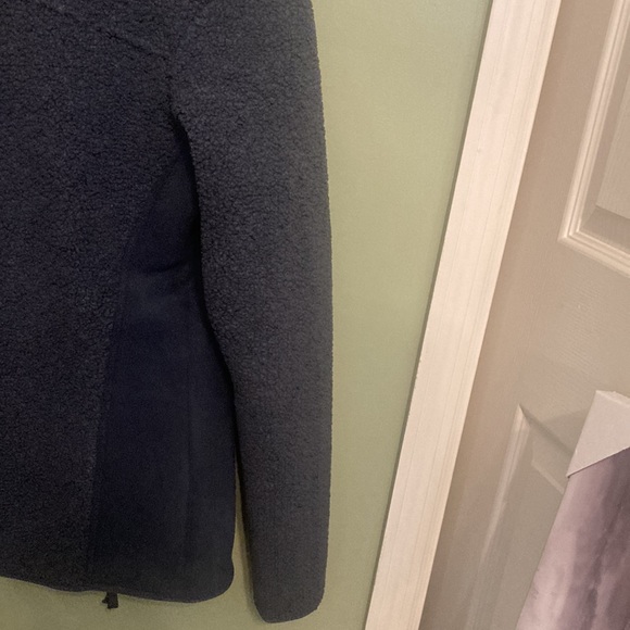 Columbia Jacket - Picture 8 of 9